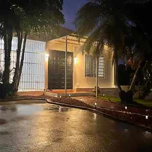 Borinquen Beach House Holiday home